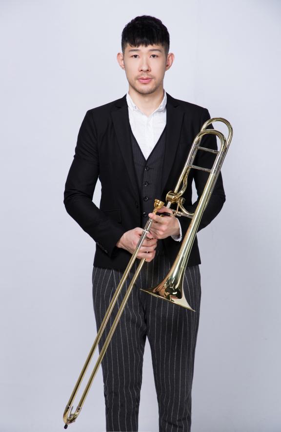 张亮,硕士学位,广西艺术学院长号教师,广西艺术学院附中长号大号教师